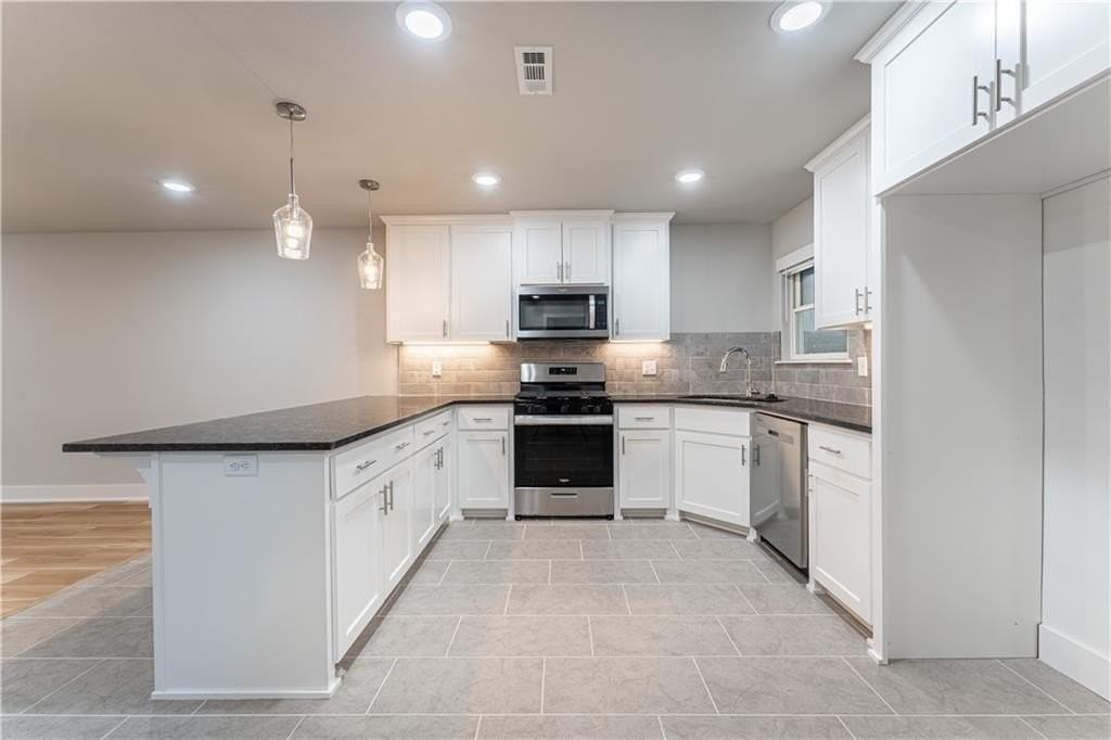 503 W Arkansas St - Photo 5 of 32