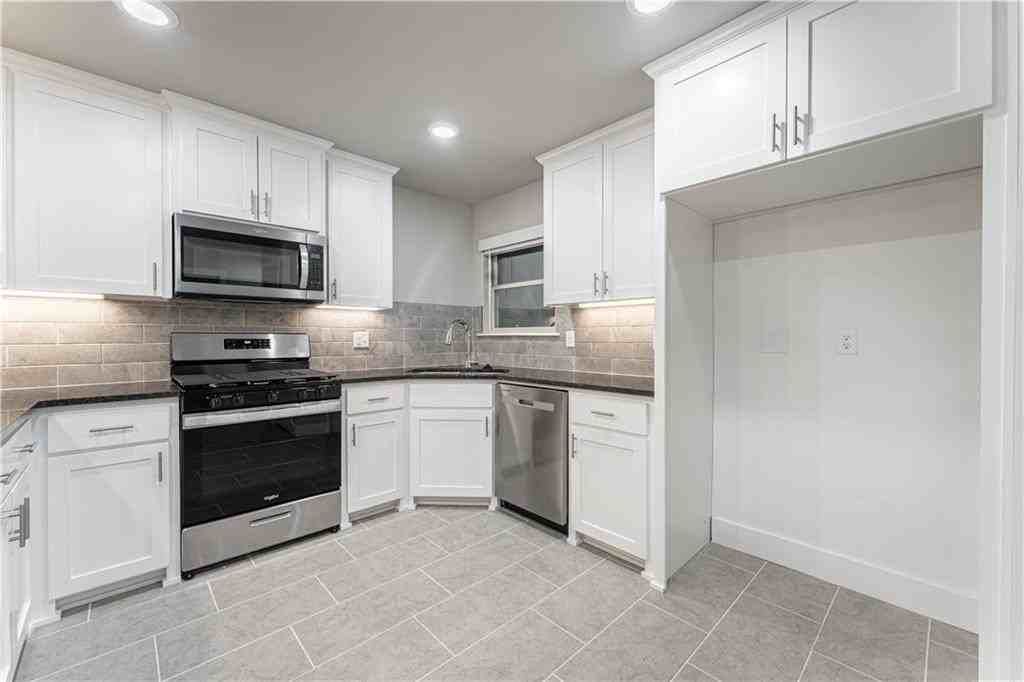 503 W Arkansas St - Photo 6 of 32