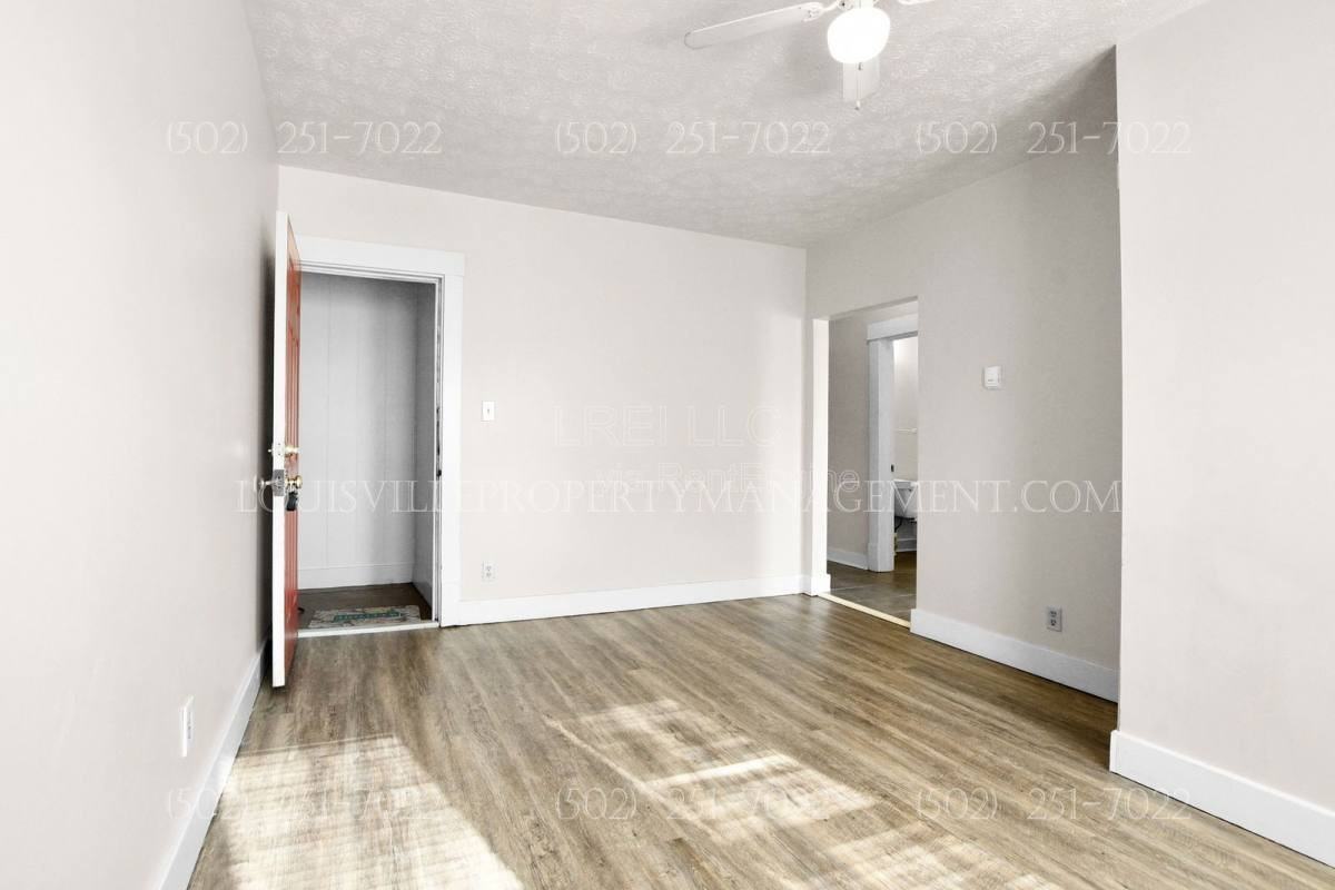 1273 S Clay St #4 - Photo 4 of 10