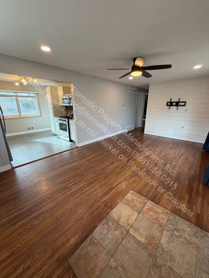 6656 W 61st Ave - Photo 3 of 10