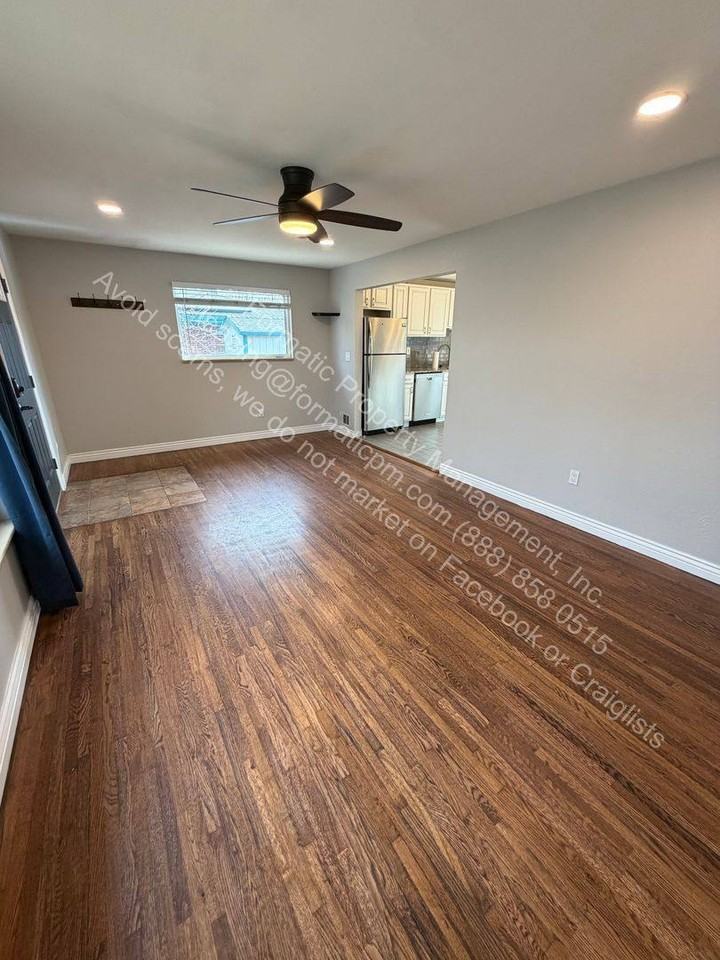 6656 W 61st Ave - Photo 5 of 10