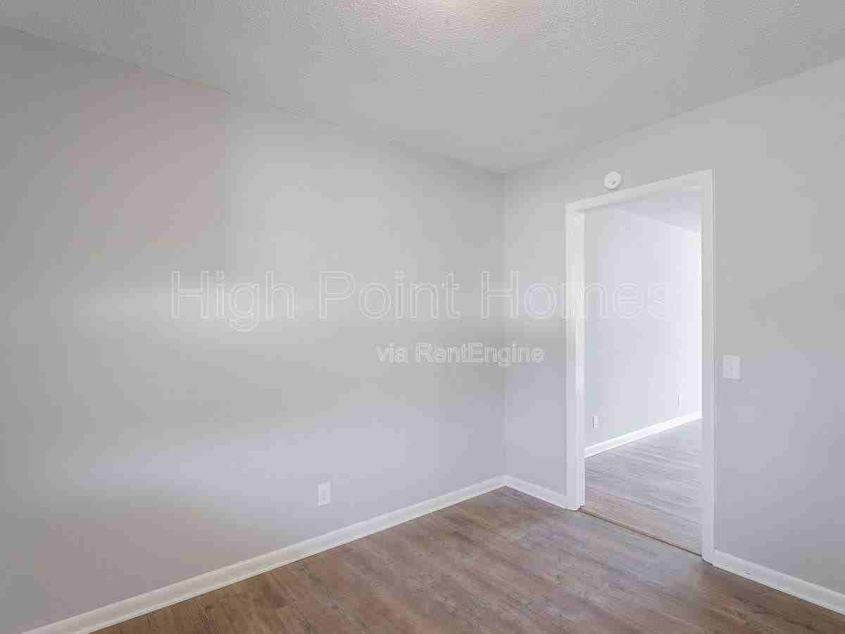 125 Swafford Rd #B - Photo 6 of 10