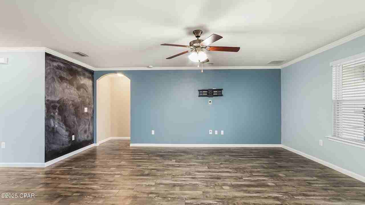 3214 Caitlin St - Photo 6 of 46