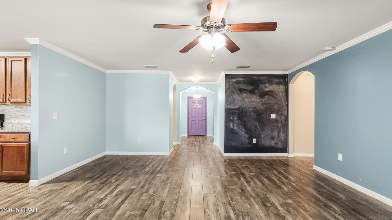 3214 Caitlin St - Photo 7 of 46