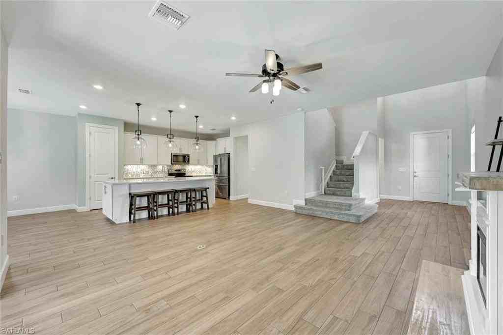 9034 Bexley Drive - Photo 3 of 44