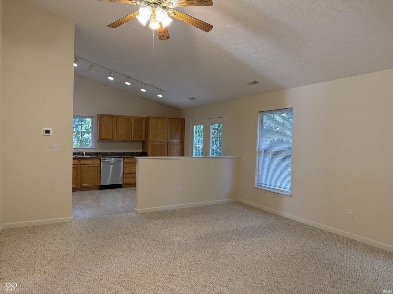 5391 N Teresa Ln - Photo 4 of 15