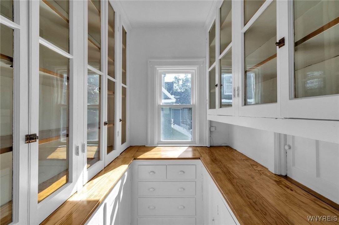 146 Lancaster Ave - Photo 7 of 25