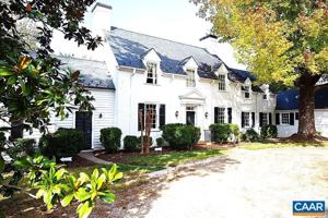 featured image of 640 Ivy Lane