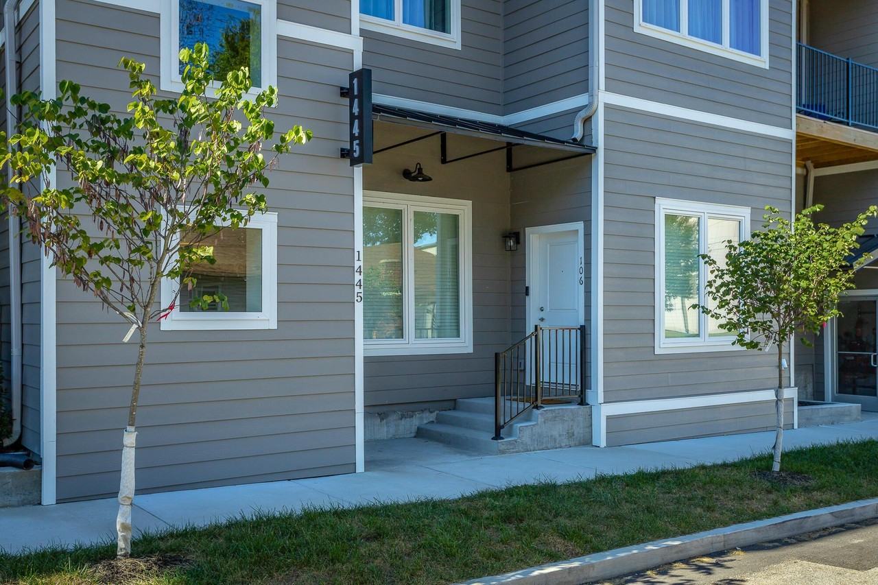 1445 Fagan Street - Photo 3 of 27