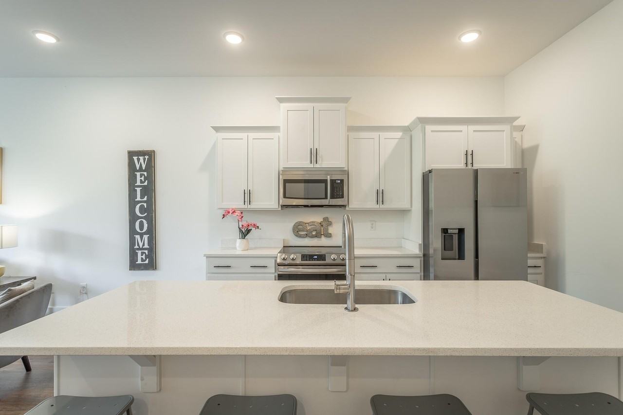 1445 Fagan Street - Photo 5 of 27