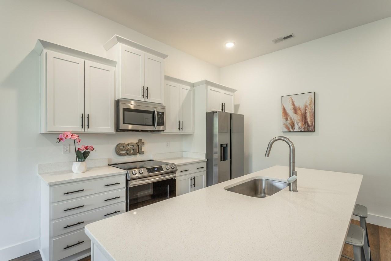 1445 Fagan Street - Photo 6 of 27