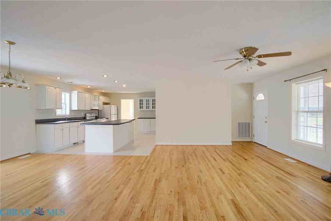 9469 Glass Road - Photo 5 of 22