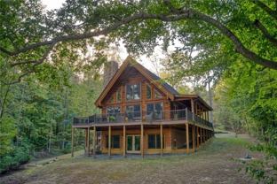 32 Shoreline Dr - Photo 1 of 1