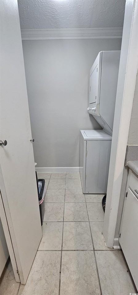 615 Carter Ln - Photo 5 of 24