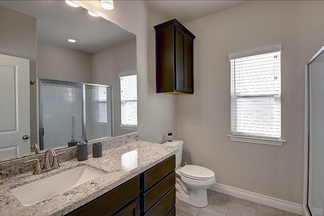 13971 Ports O Call Dr - Photo 5 of 8