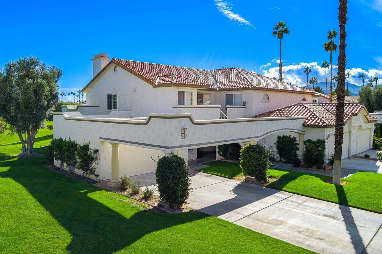 270 Vista Royale Circle East