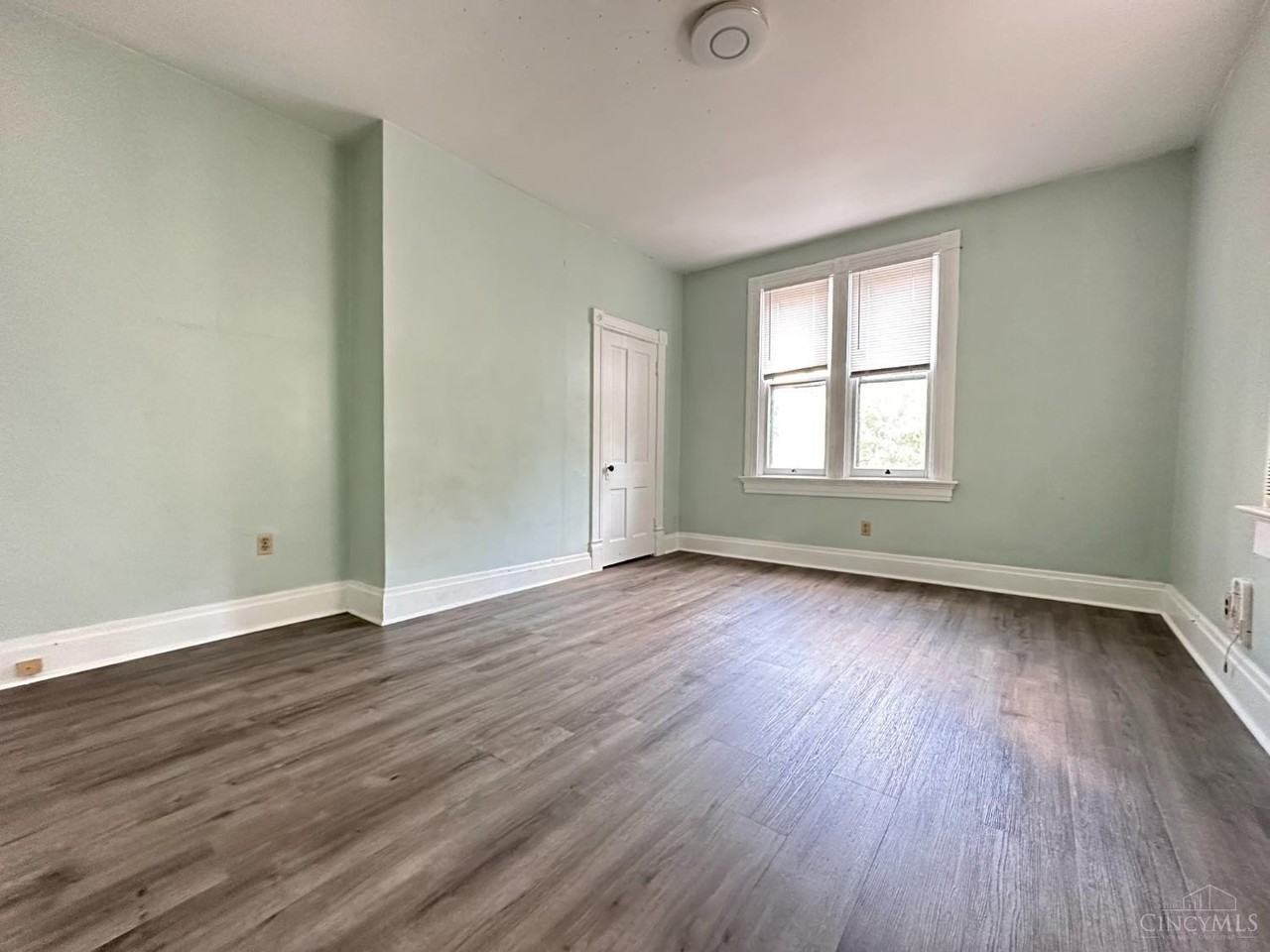 623 Riddle Rd Unit 2 #2 - Photo 4 of 10