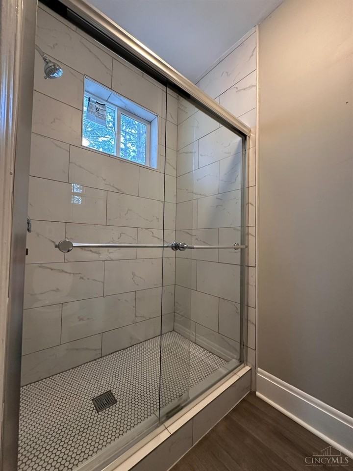 623 Riddle Rd Unit 2 #2 - Photo 5 of 10