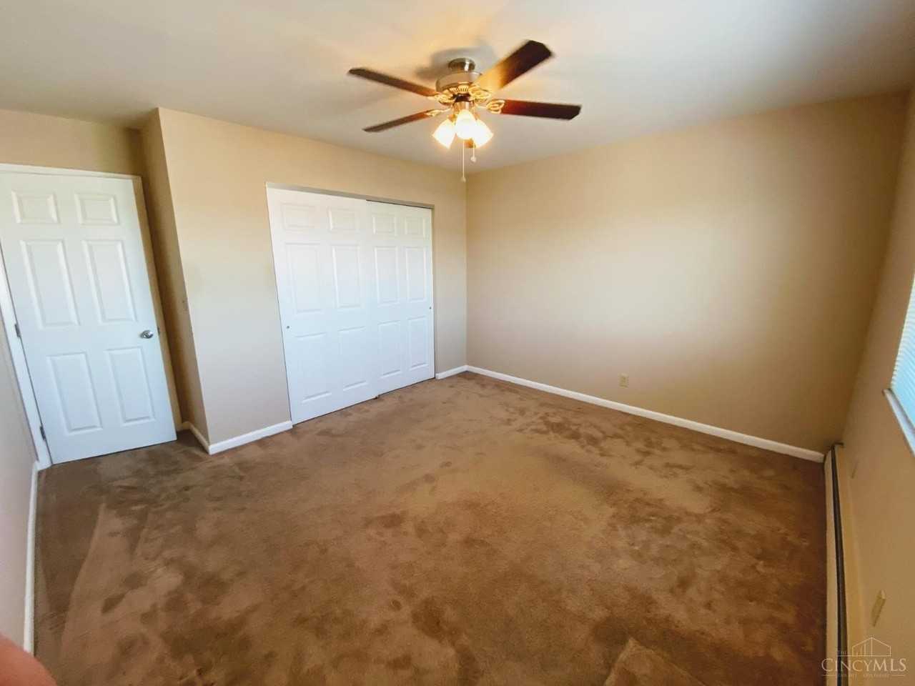 4960 Ridge Ave #303 - Photo 6 of 12