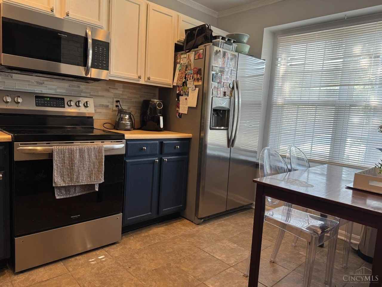 4156 Spanish Bay Dr - Photo 7 of 32