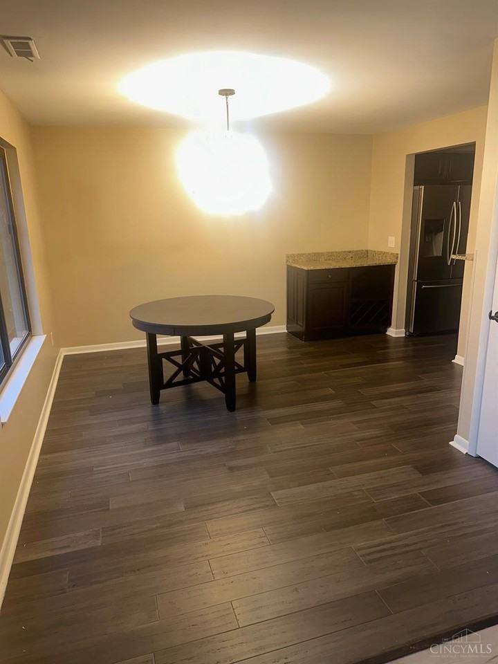 9462 Hunters Creek Dr Unit 706 #706 - Photo 6 of 14