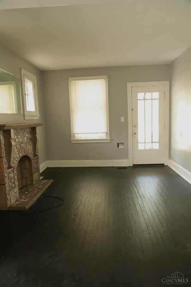 1636 1st Avenue - Photo 3 of 16