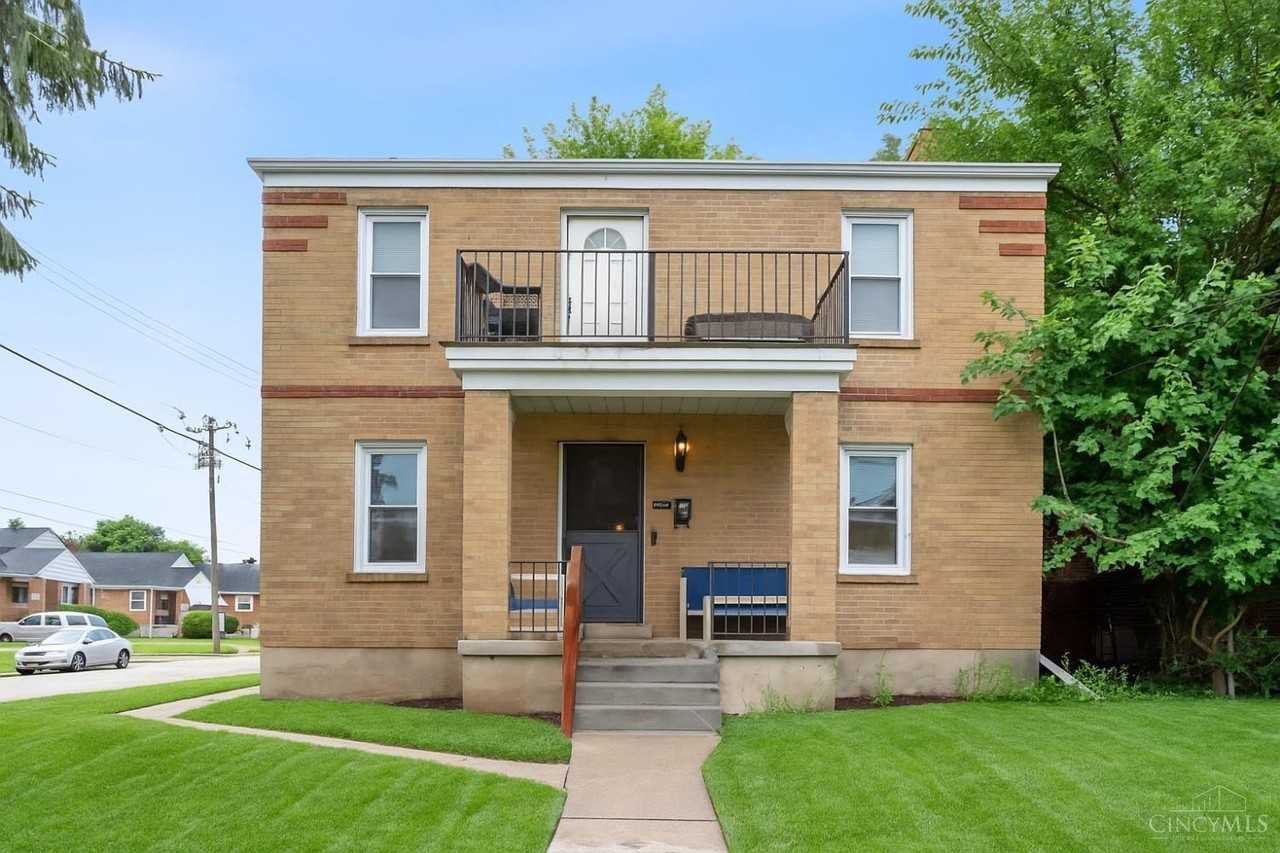 3851 Superior Avenue