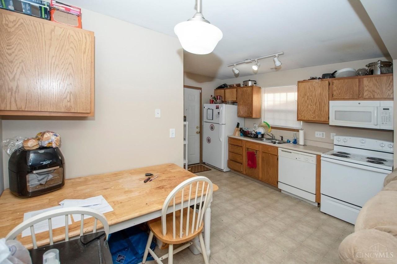 2222 Ravine Street - Photo 5 of 19