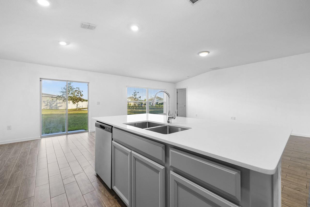 5071 Four Strand Ct #NA - Photo 6 of 39