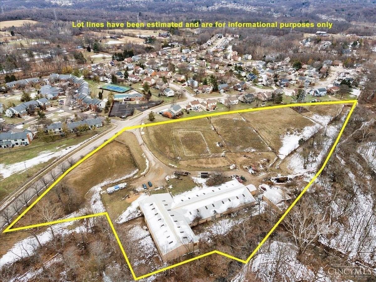 2675 Carriagegate Ln - Photo 2 of 42