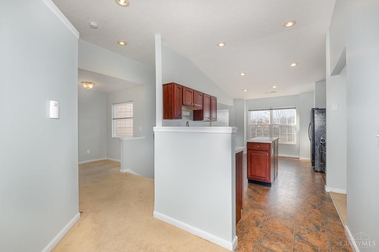 5406 Scarletoak Dr - Photo 5 of 15