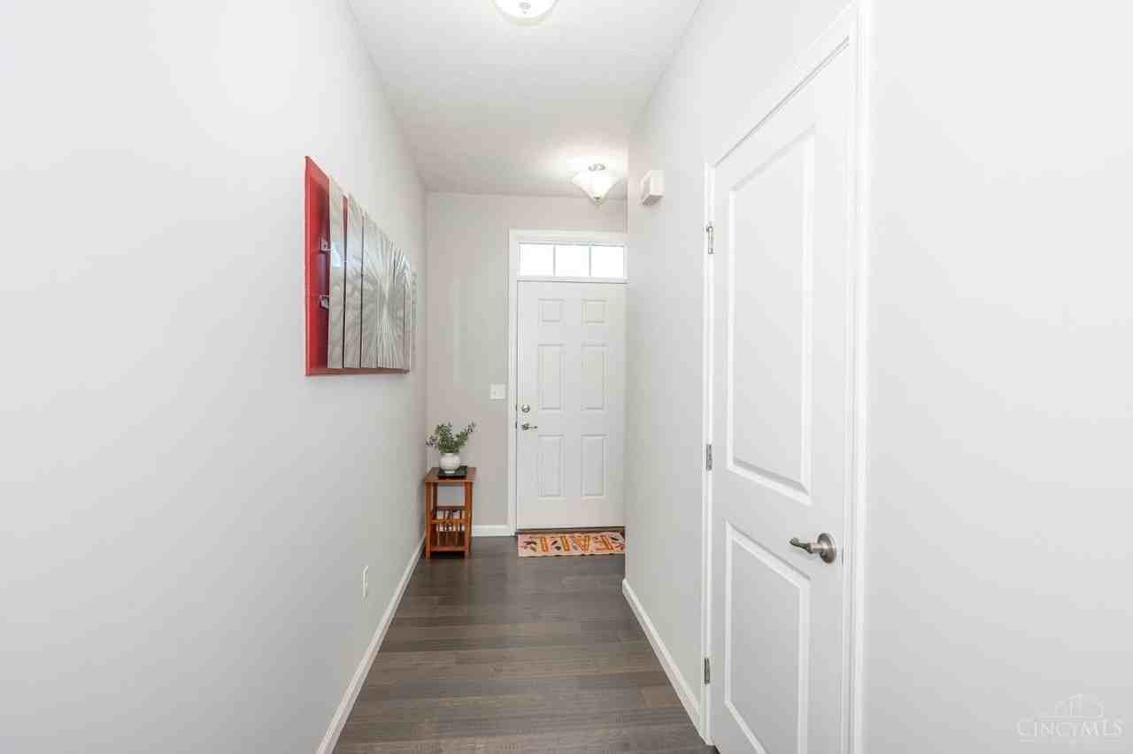 3333 Crescent Falls Way - Photo 3 of 50