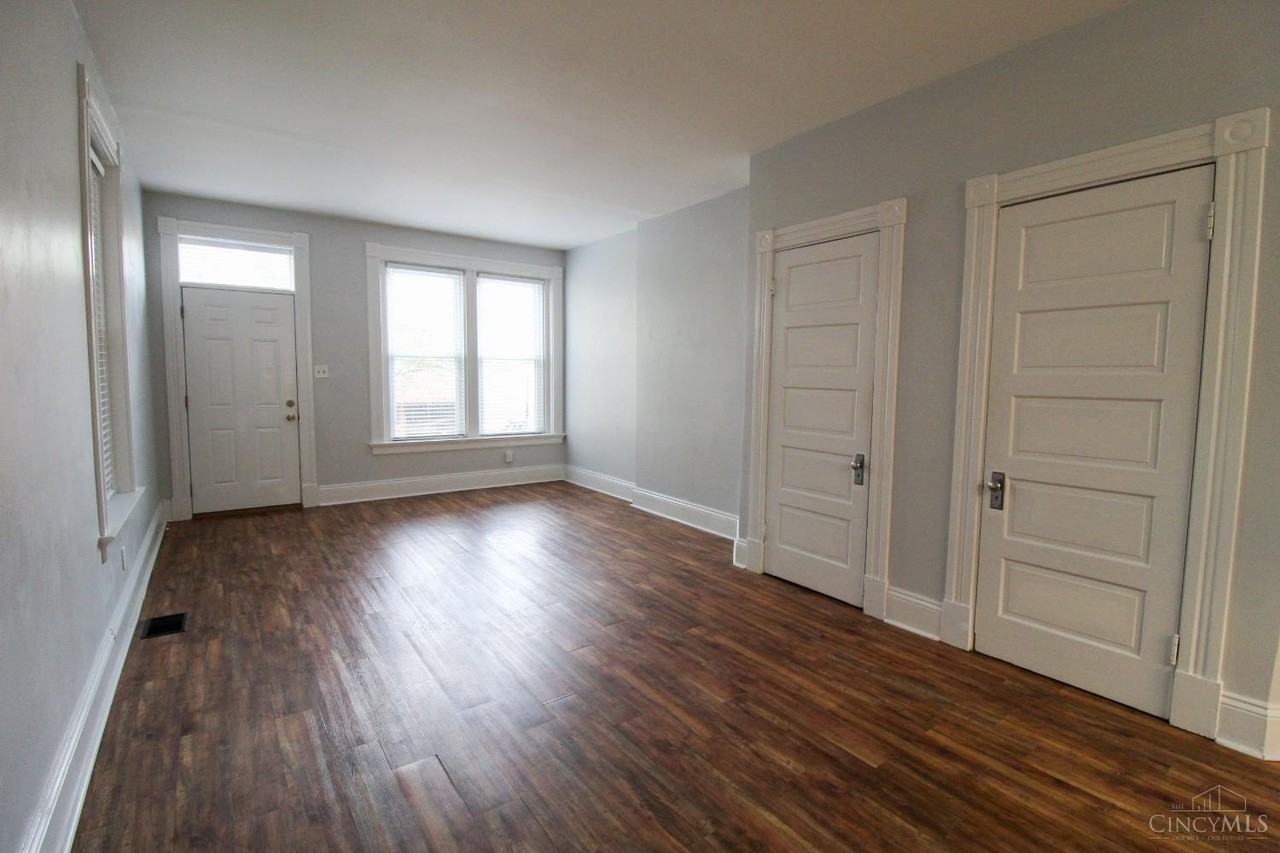 421 Hopkins St Unit 1 #1 - Photo 4 of 32