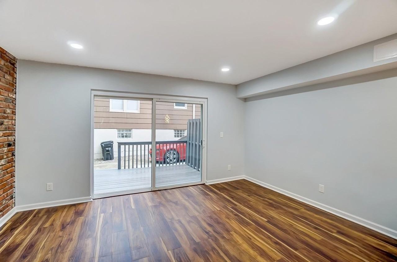 5701 Montgomery Rd Apt 4 #4 - Photo 6 of 40