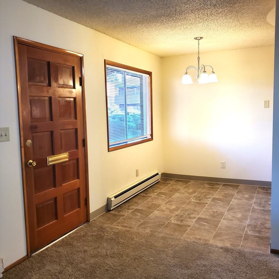 1321 X St - Photo 3 of 10