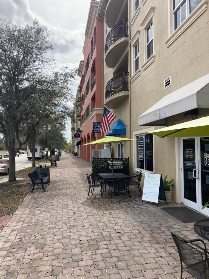 432 N Airport Rd - Photo 3 of 24