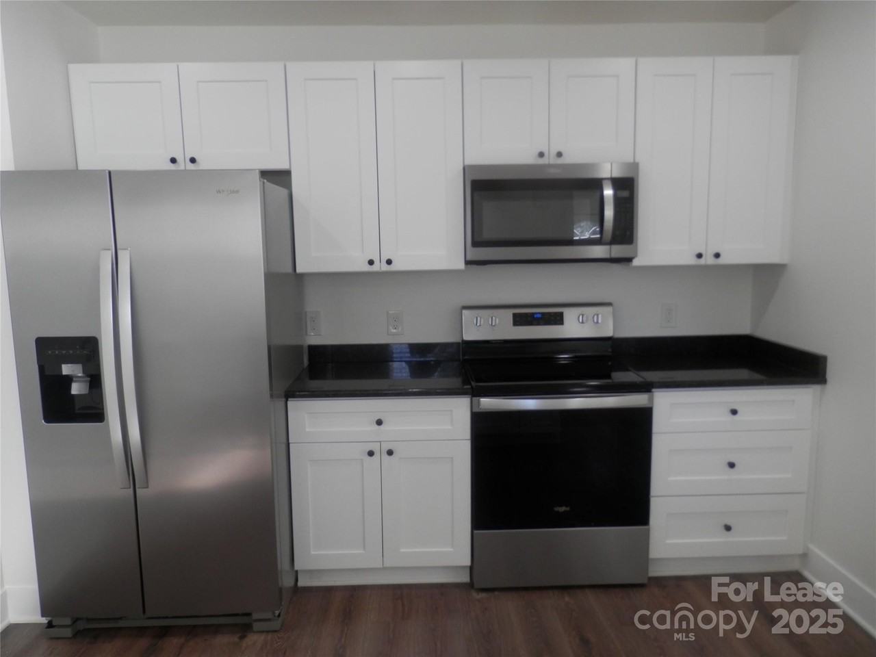 1712 Washington Ave - Photo 5 of 32