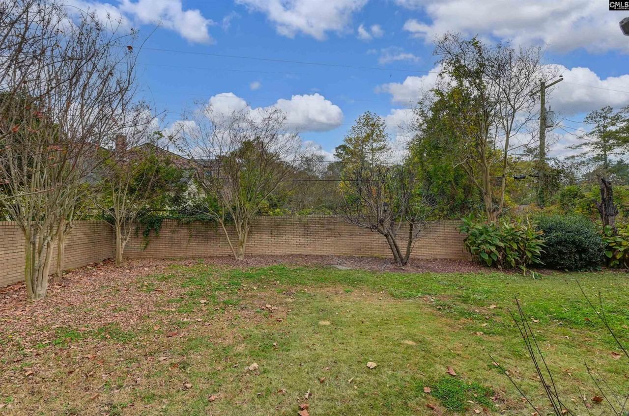 1808 York Dr - Photo 3 of 40