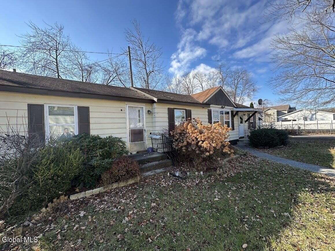 98 Point Breeze Road