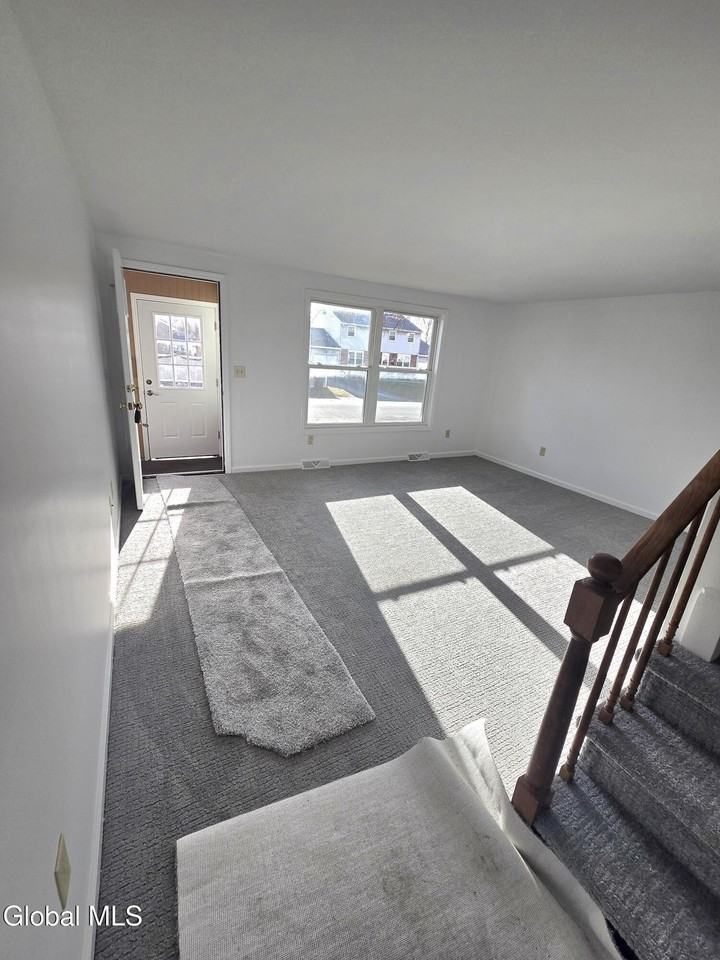 19 Commodore St Unit A #A - Photo 5 of 23