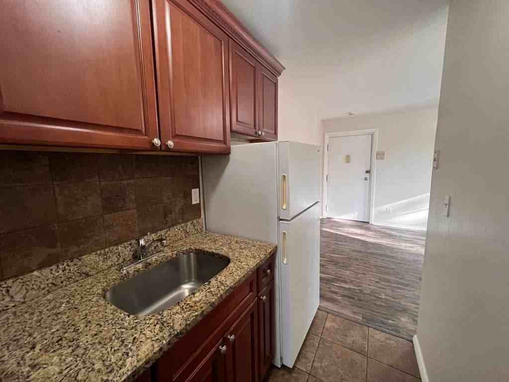 76 Palisade Ave #A3 - Photo 3 of 13