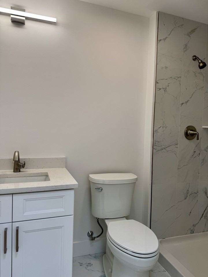 177 Chestnut St #1L - Photo 6 of 12
