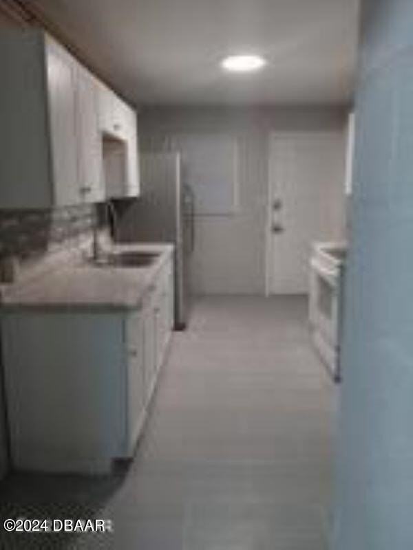 528 Park Dr - Photo 3 of 10