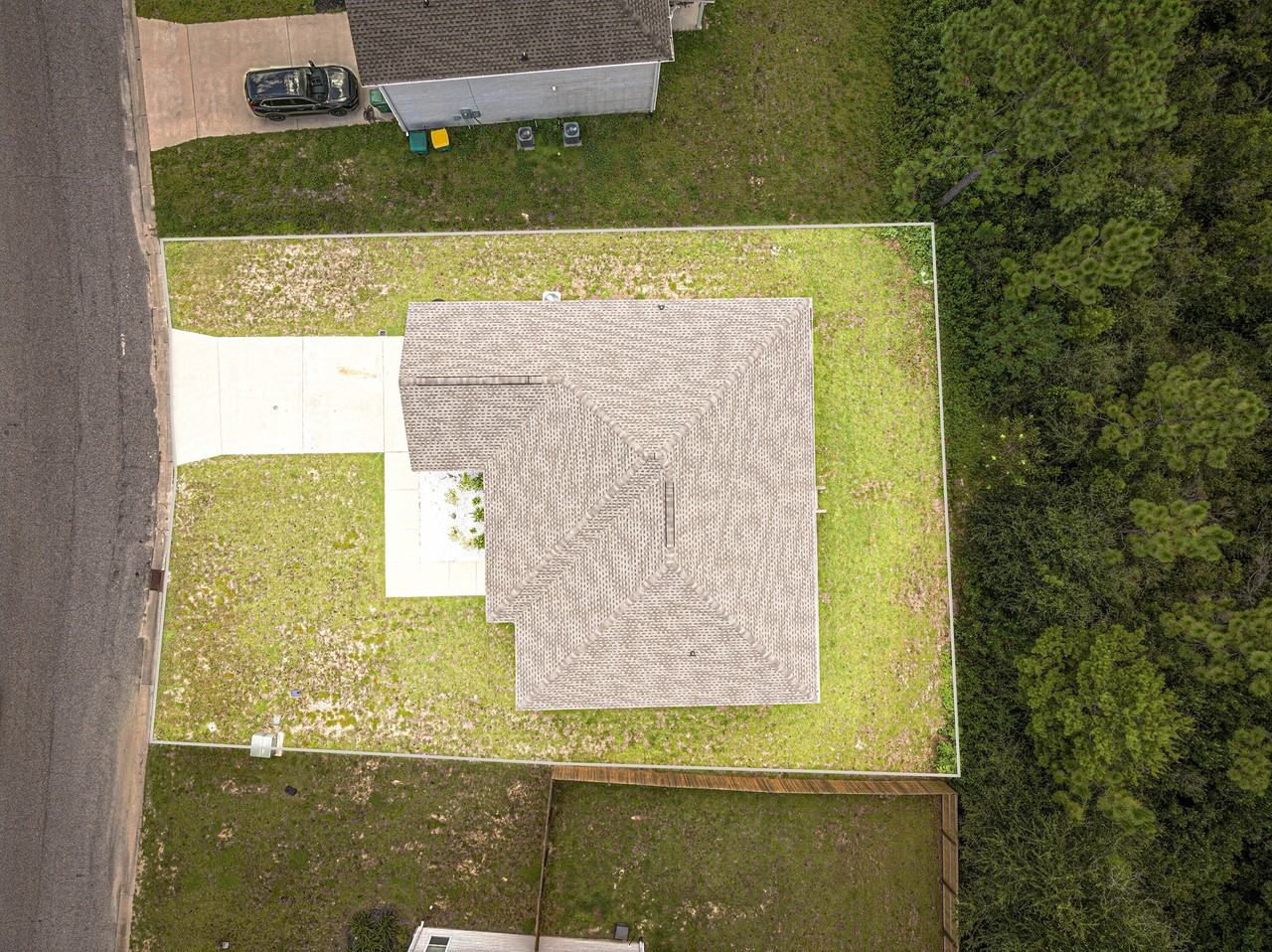 4902 Kensington Ln - Photo 6 of 47