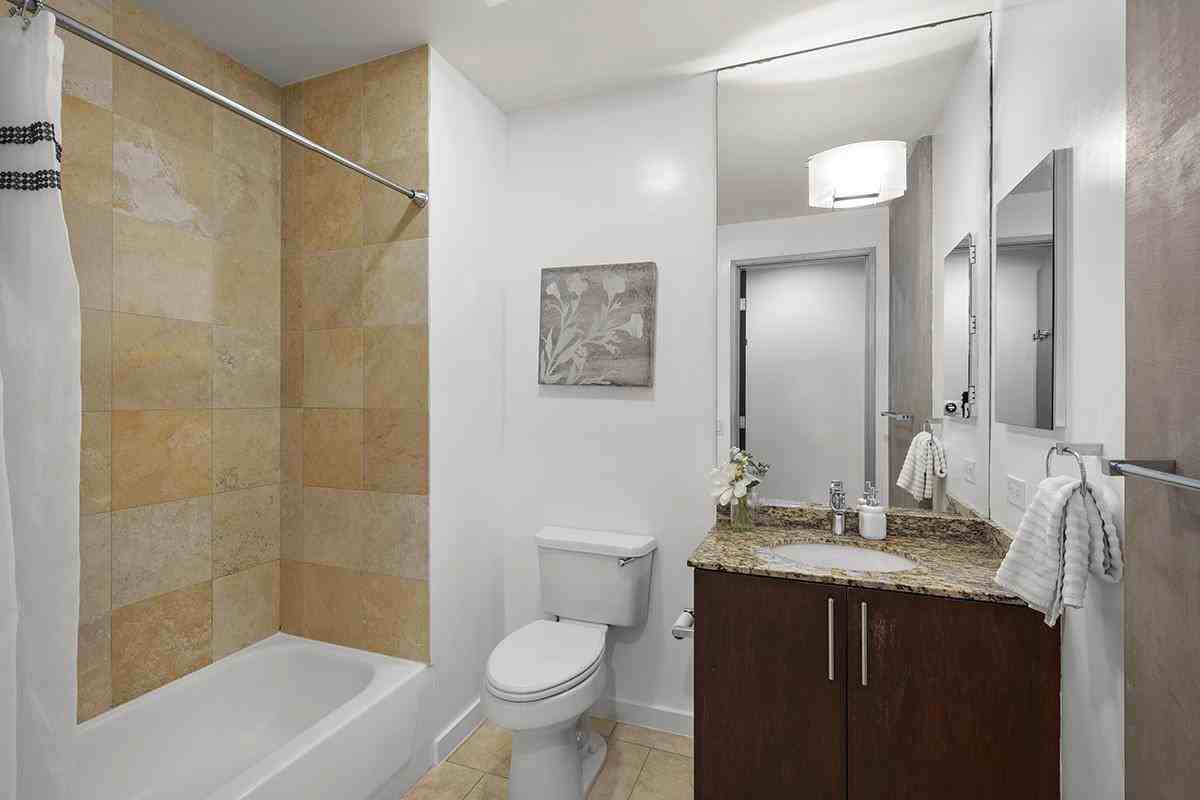 1494 Union St - Photo 3 of 14