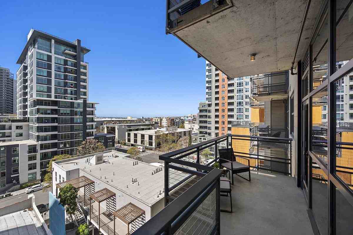 1494 Union St - Photo 7 of 14