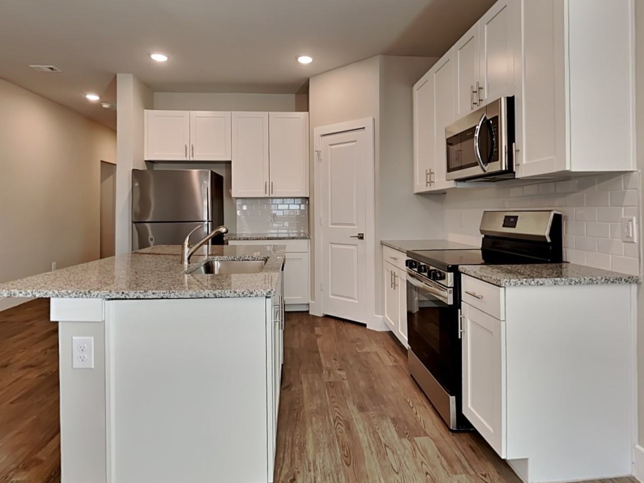 3417 New York Ave - Photo 6 of 20