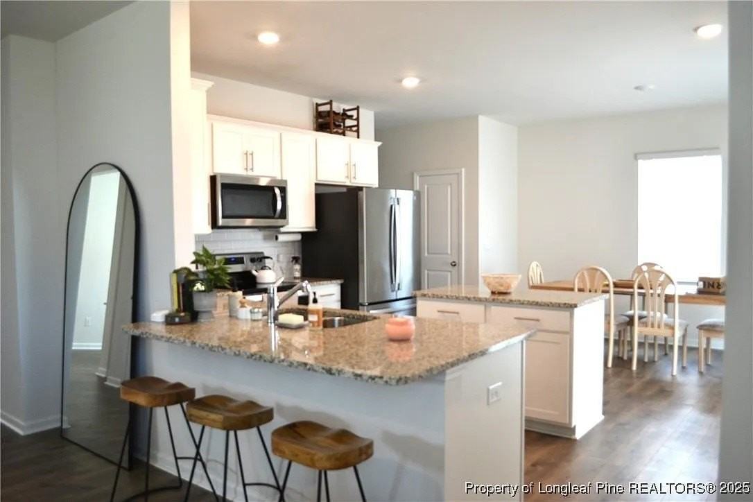 2153 Clydesmill Rd - Photo 2 of 16