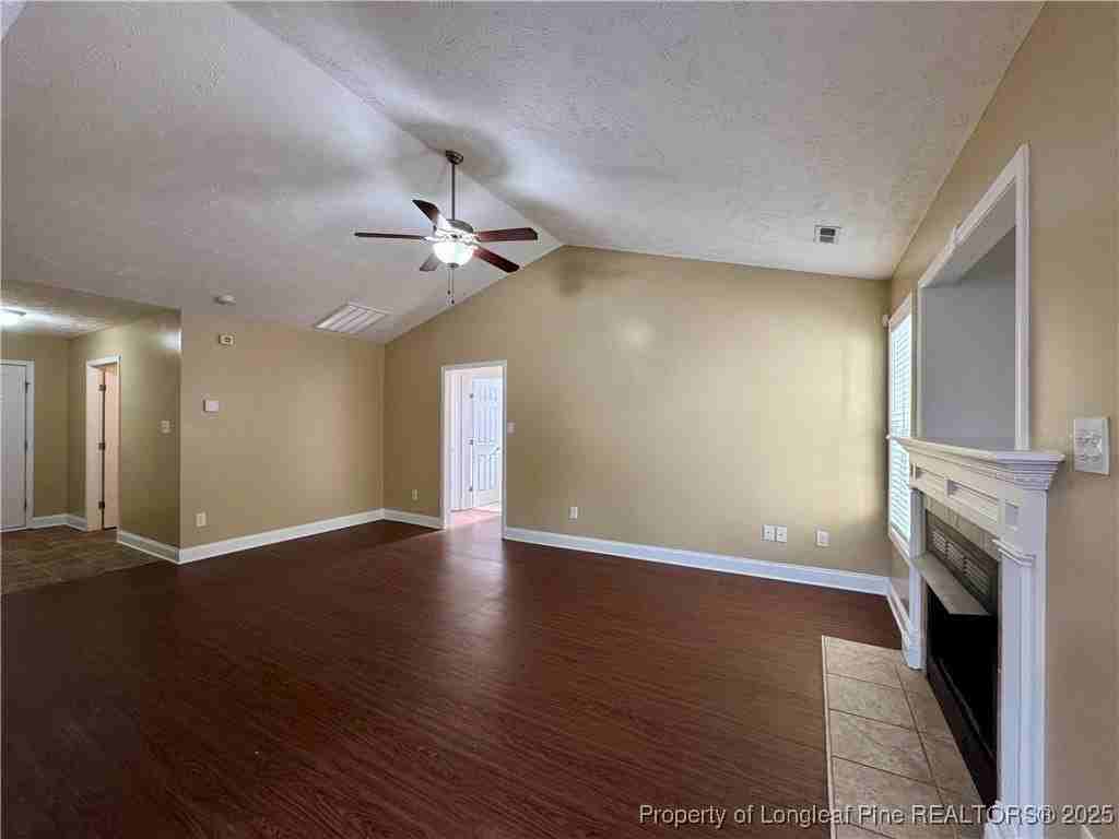 5616 Duncan St - Photo 5 of 20