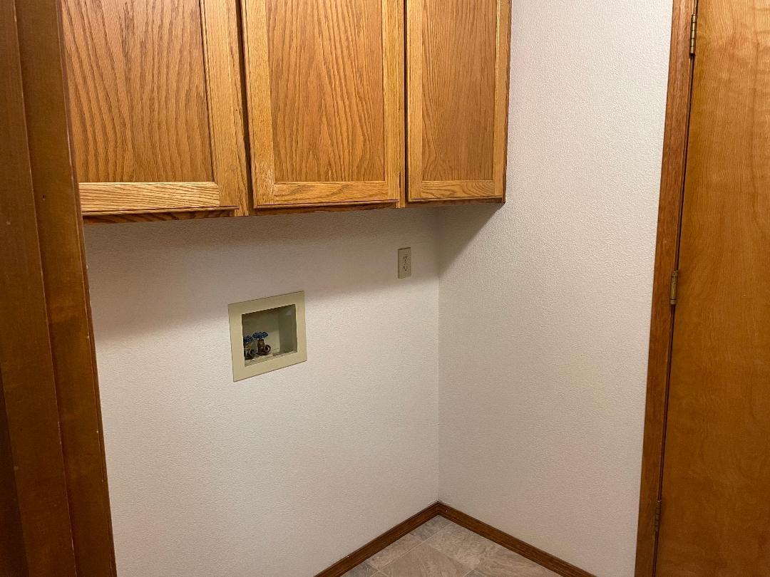 2184 Nw North Hill Dr - Photo 7 of 11